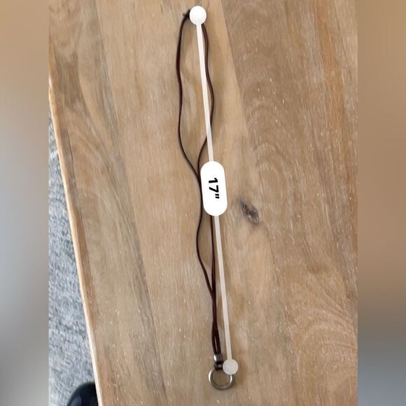 Boho 36” leather necklace with silver O Ring- can be used as hanger for glasses - Picture 6 of 8